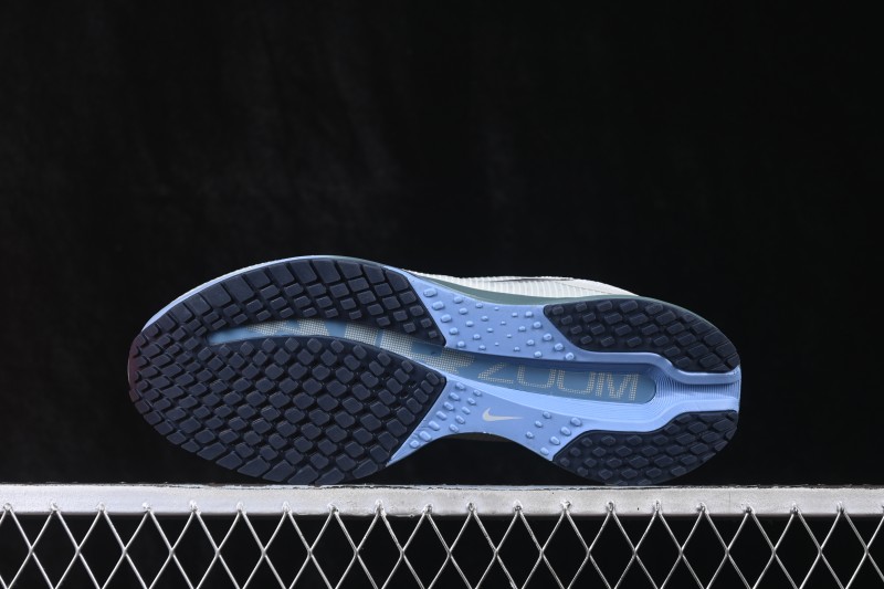 Nike Air Zoom Pegasus Premium Breathable Mesh Running Shoes with Full-Length Air Cushion - HQ2592-017