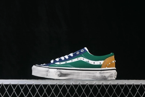 Vans LX Old Skool 36 Low-Top Casual Skate Shoes - VN000E8VBGK