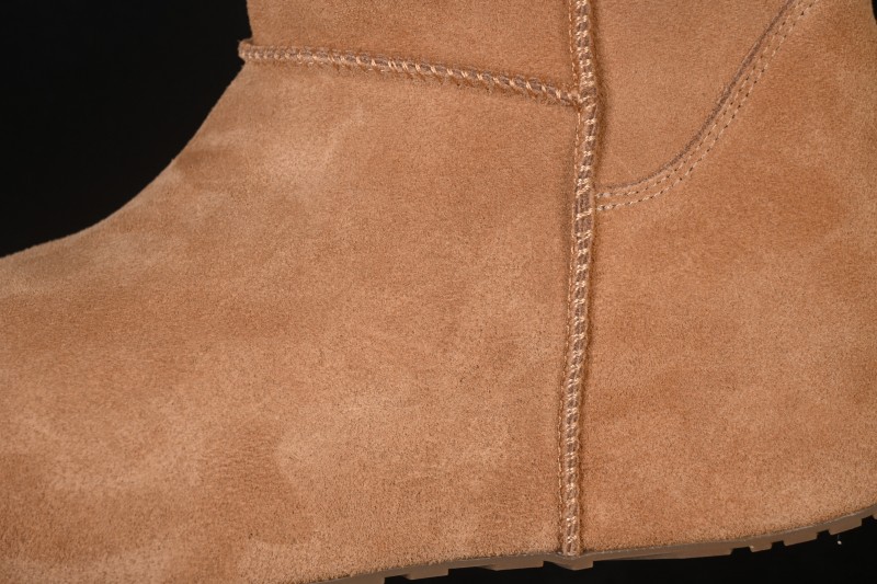 UGG Classic Novelty Simple Fit Invisible Height-Boosting Snow Boots 1180412 CHE