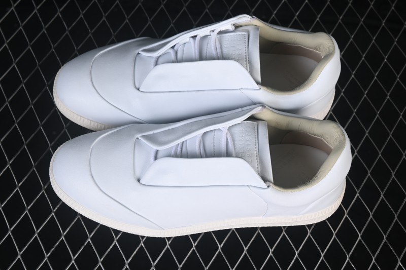 Maison Margiela Replica Calfskin Retro Low-Top Sneakers - S58WS0180