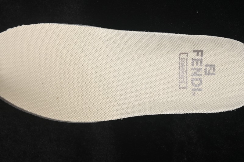 Fendi Match Round Toe Thick Sole Low-Top Casual Sneakers - AHH2F1FHS