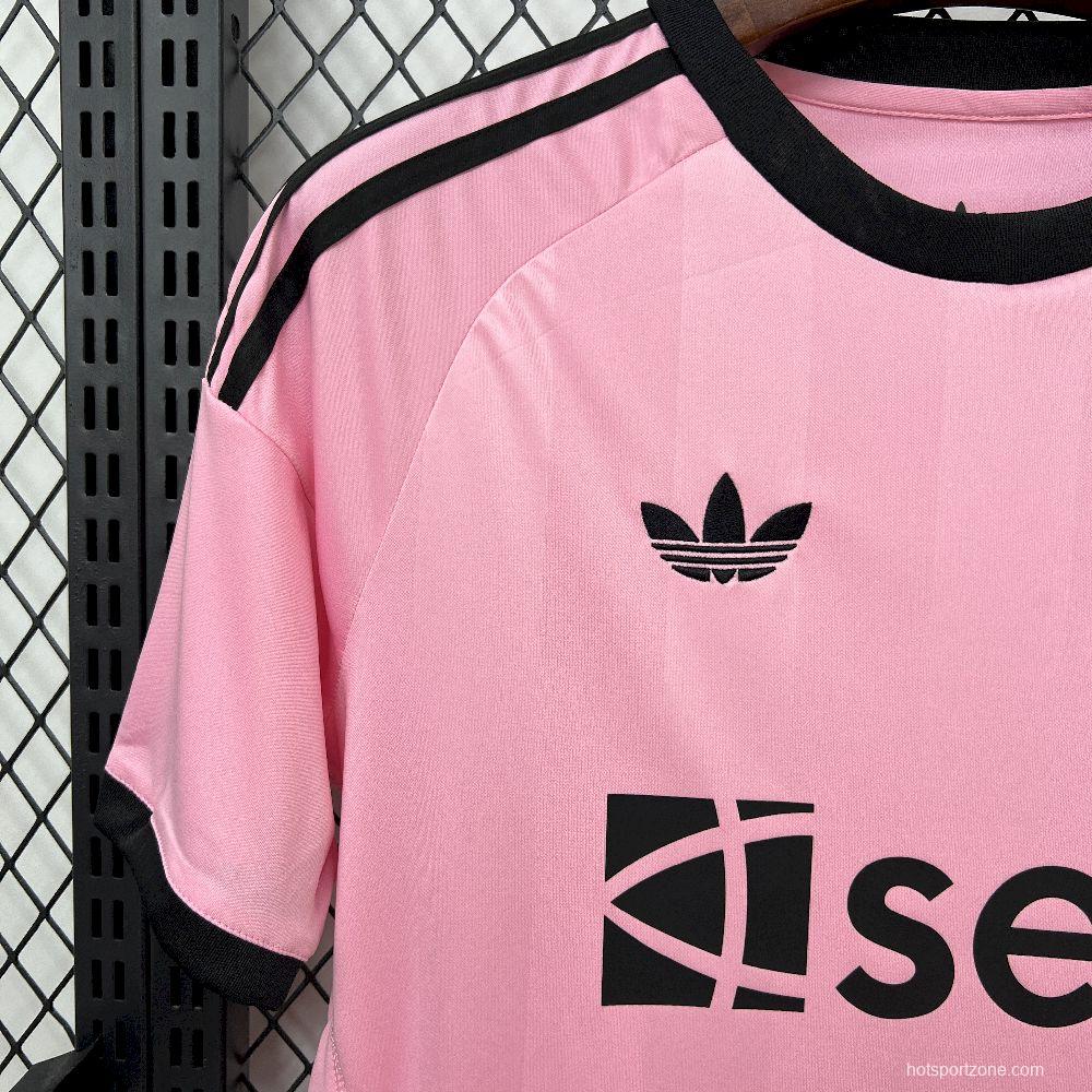 2025/26 Mens Newcastle United Goalkeeper Jersey