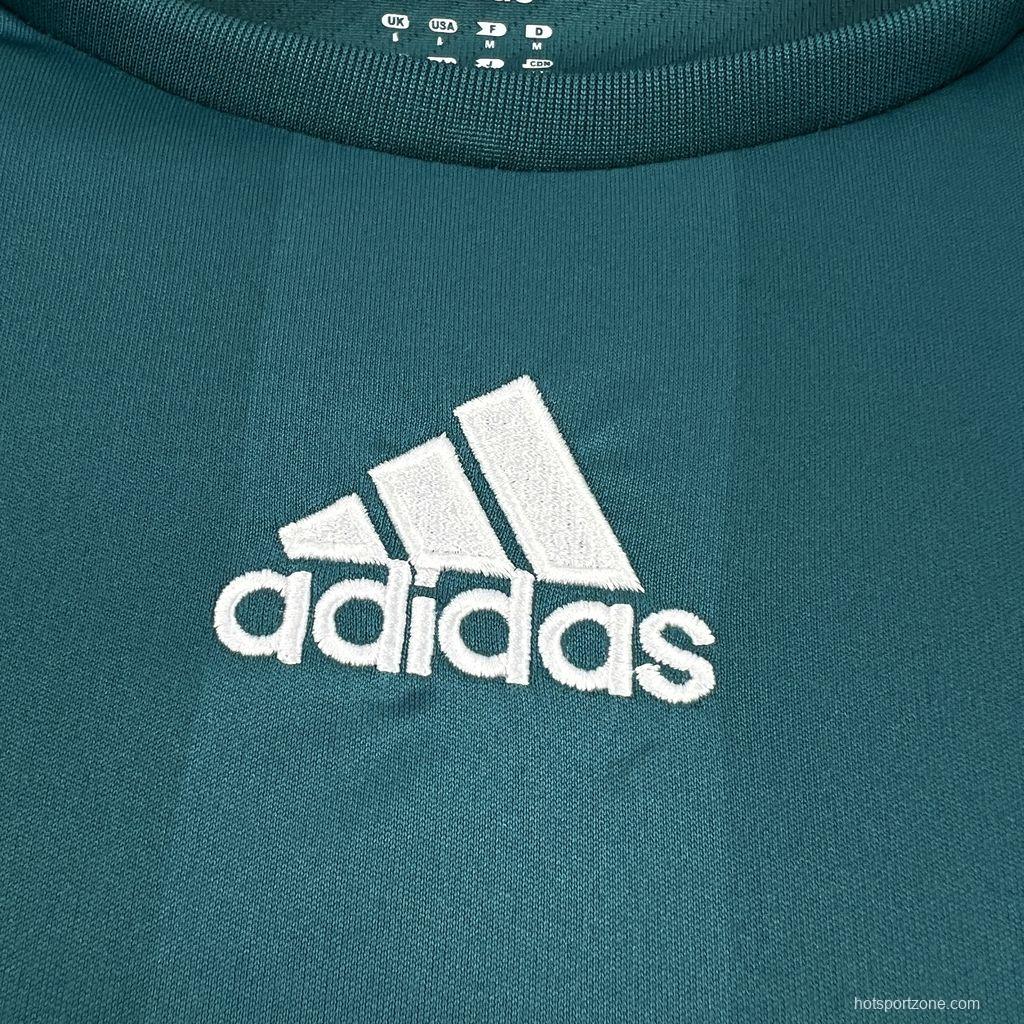 2008/09 Retro Liverpool Third Jersey