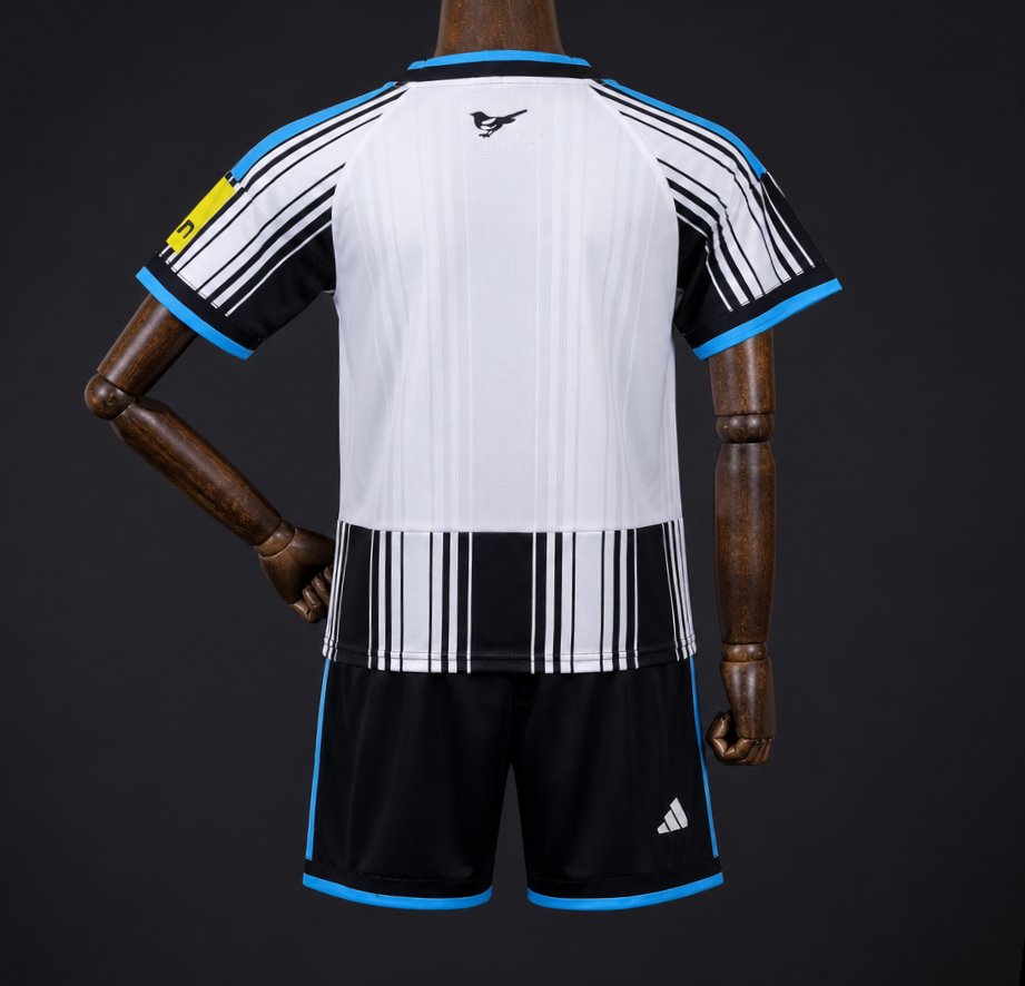 26/27 Kids Newcastle United Home Black/White Jersey + Shorts Set