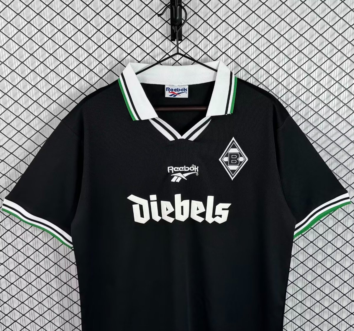 Retro 96/97 Borussia Mönchengladbach Away Jersey