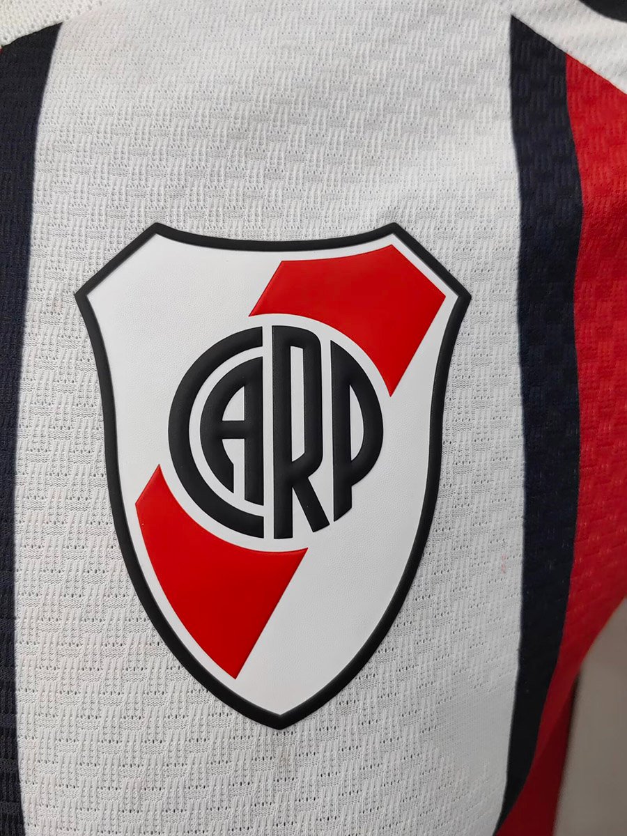 26/27 River Plate Away Jersey