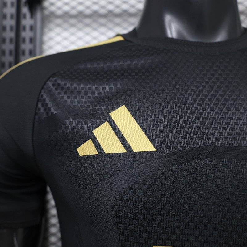 Player Version 26/27 Juventus Black & Gold with Flame Pattern Third Jersey