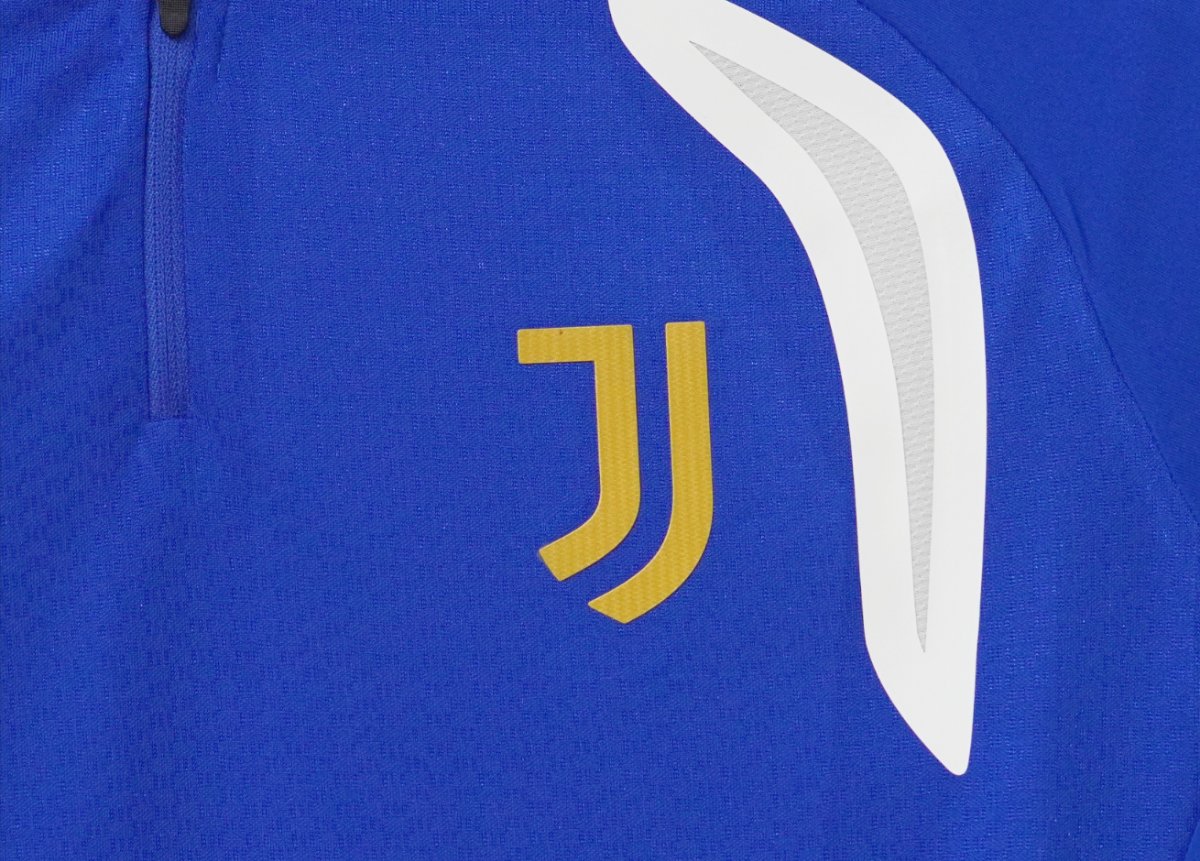 26/27 Juventus FC Blue & White Quarter-Zip Training Top